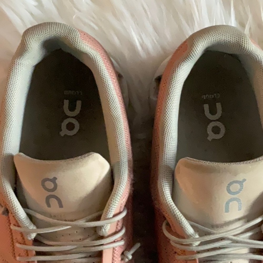 On Cloud Sneakers - image 4